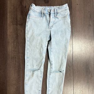 Girls Skinny Ballerina Size 10 light wash denim